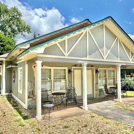 河湾小屋汽车旅馆 海伦 外观 照片